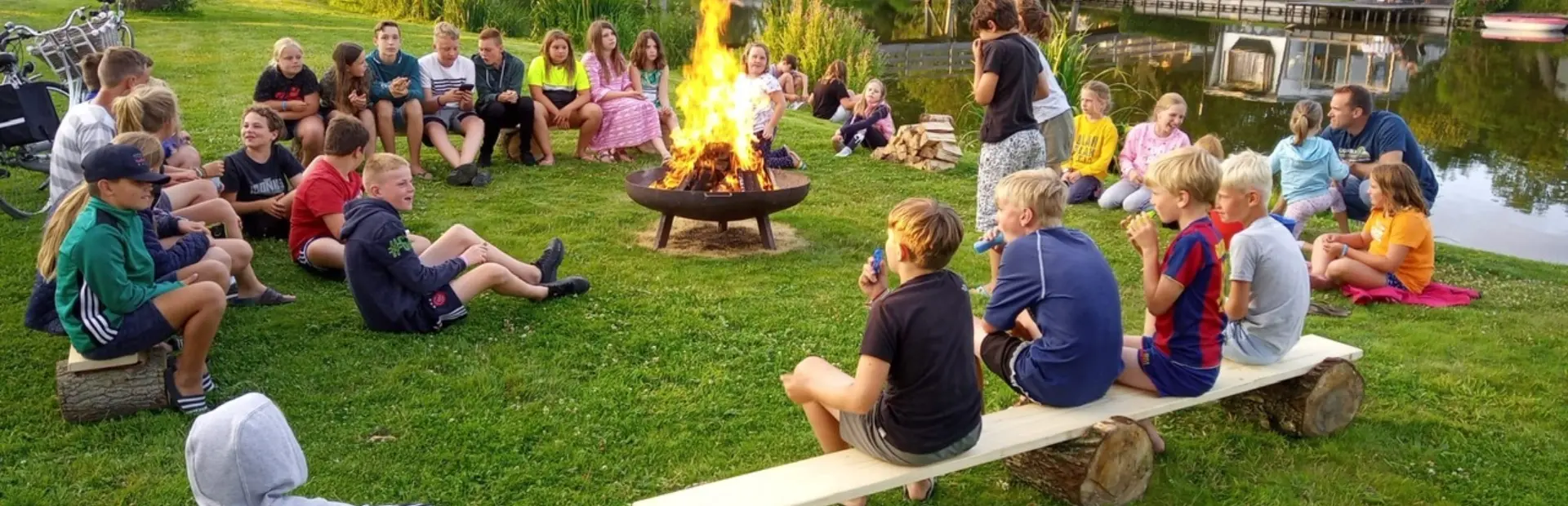 Kampvuur Holle Poarte Makkum