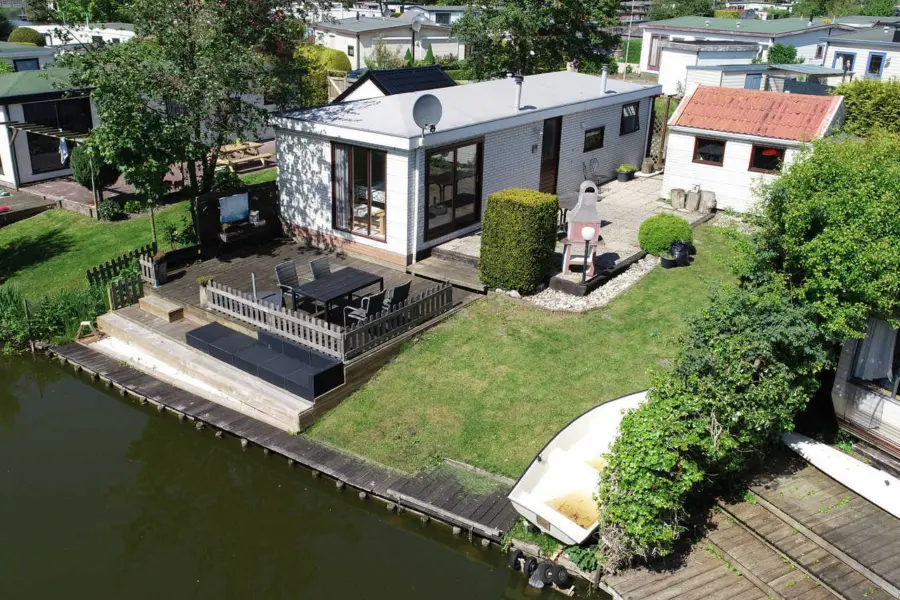 Chalet U38 Holle Poarte Makkum