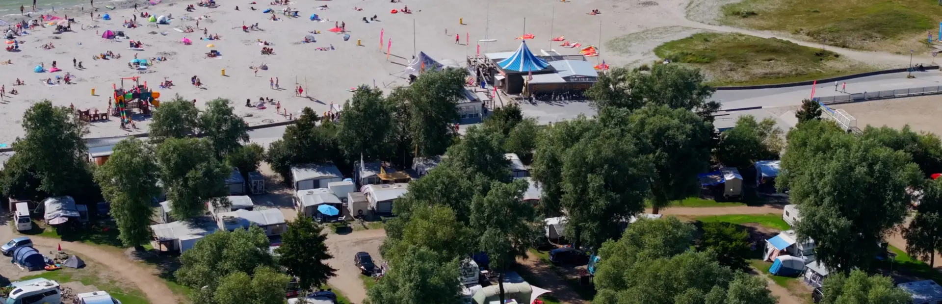 Foto lucht kamperen G en strand2