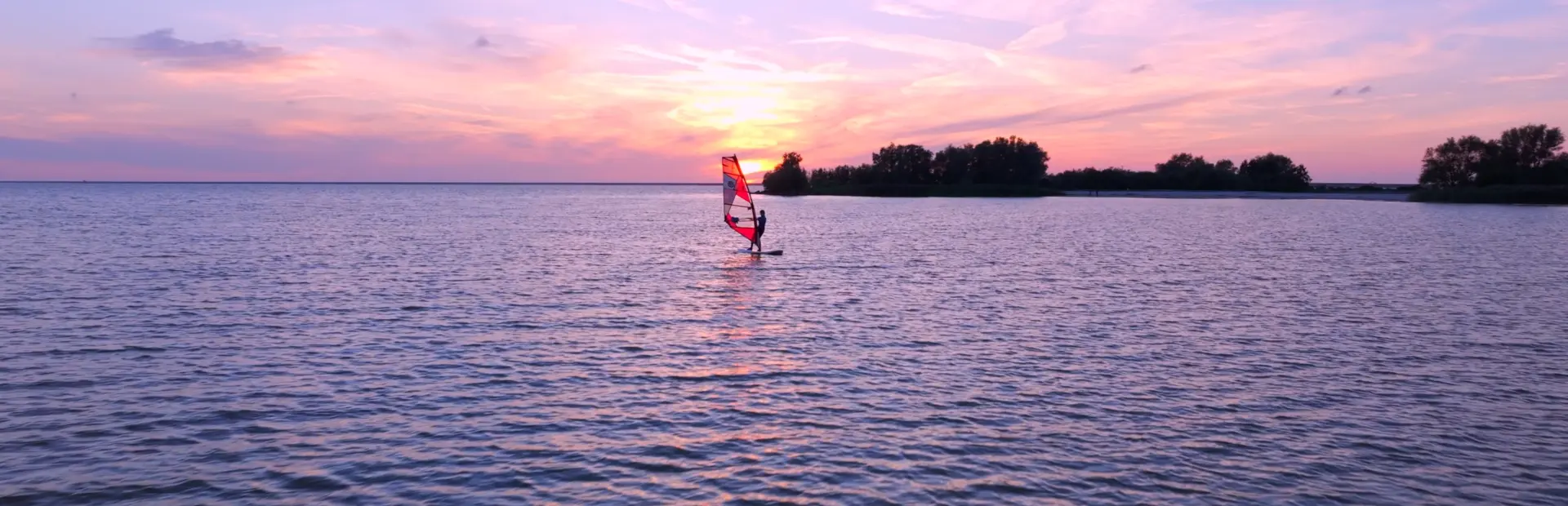Windsurfer zonsondergang