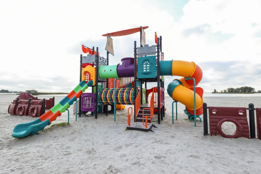 Speeltoestel strand 2