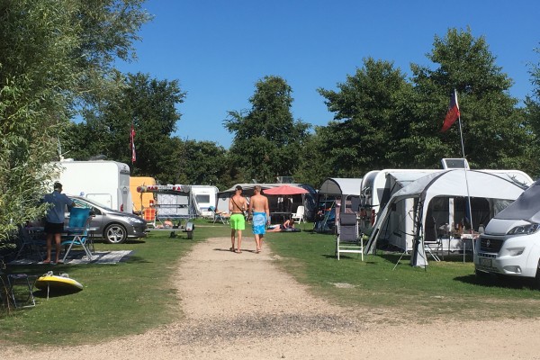 camping friesland strand ijsselmeer familie windsurfen20